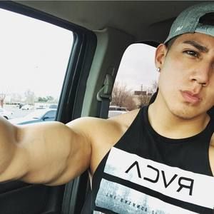 Meet your Posher, Kyle